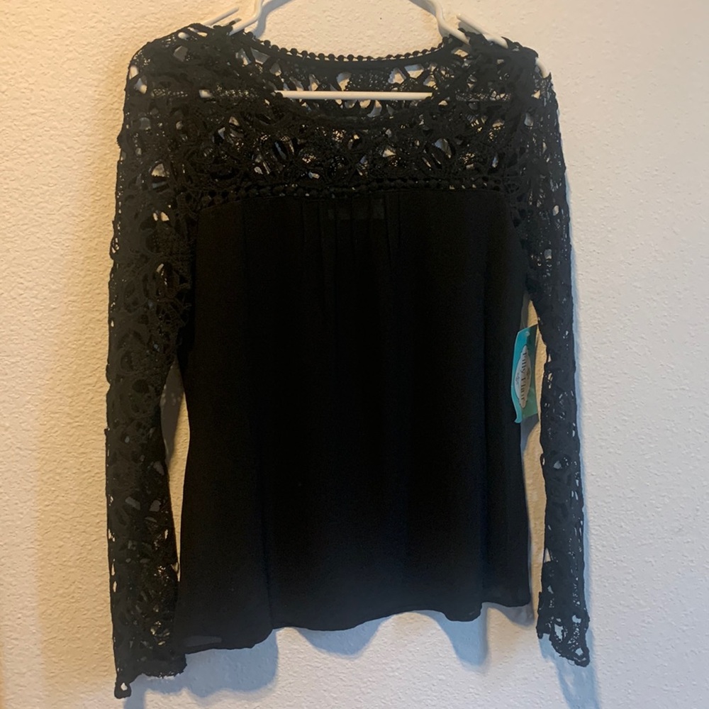 Chiffon & Lace Long Sleeve Top